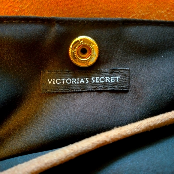 Victoria Secret RAPTURE Tan Purse - Picture 3 of 6